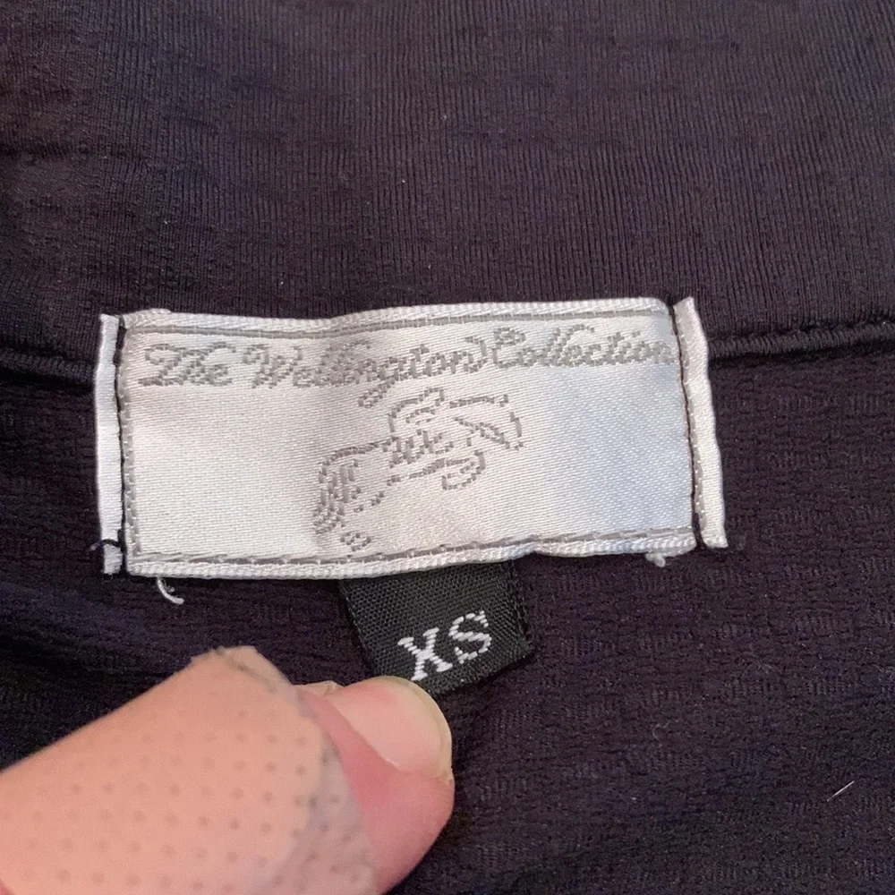 The Wellington Collection Equestrian 1/4 zip Tech Shirt - Picture 5 of 11